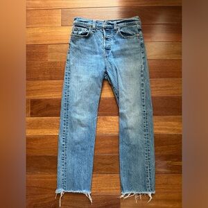 Levi’s Wedgie Straight